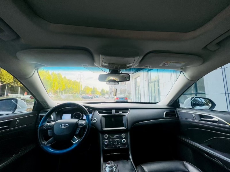 枣庄16年福特金牛座4