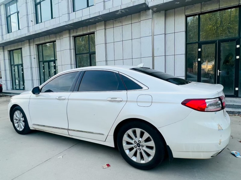 枣庄16年福特金牛座8