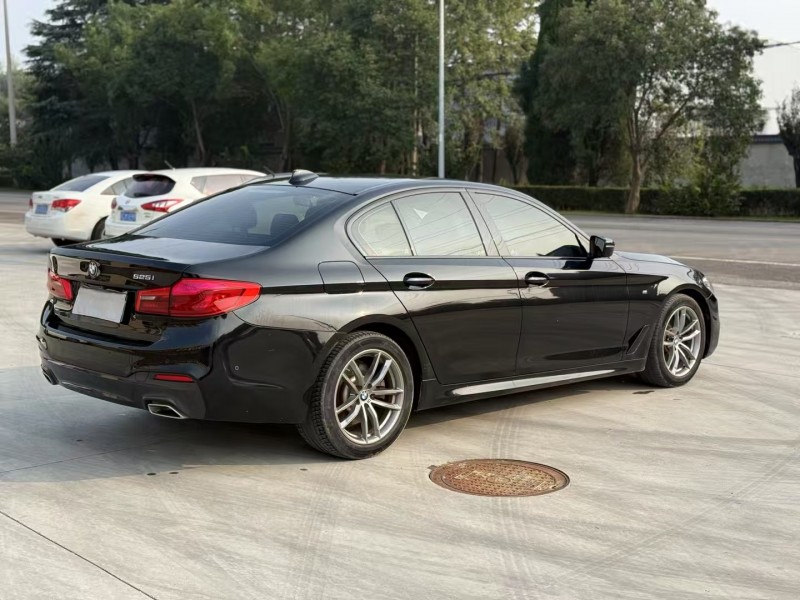 徐州20年宝马5系5