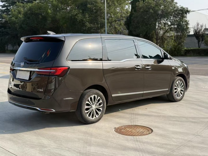 徐州21年别克GL85