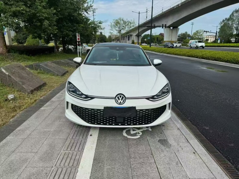 杭州24年大众凌渡1