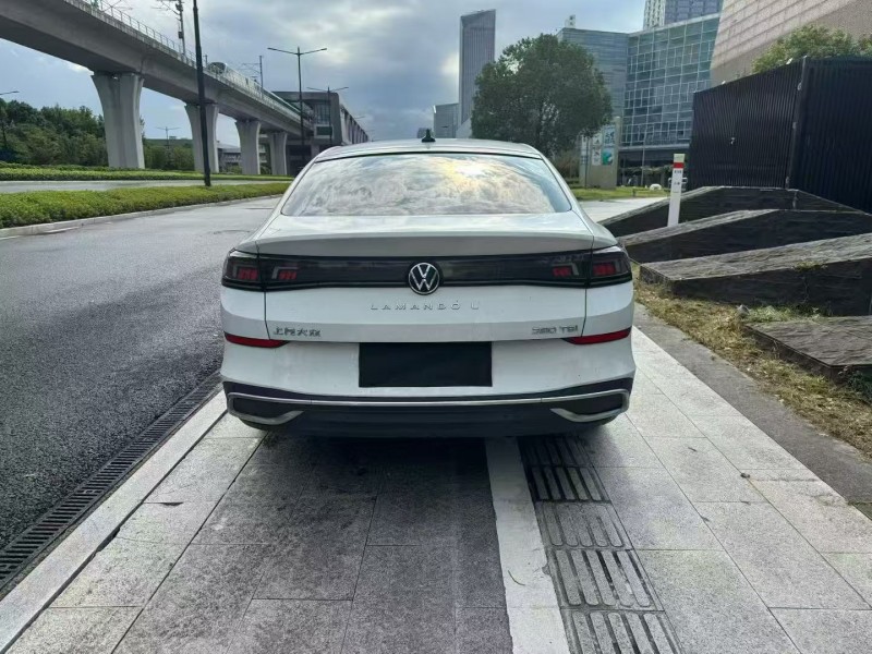 杭州24年大众凌渡9