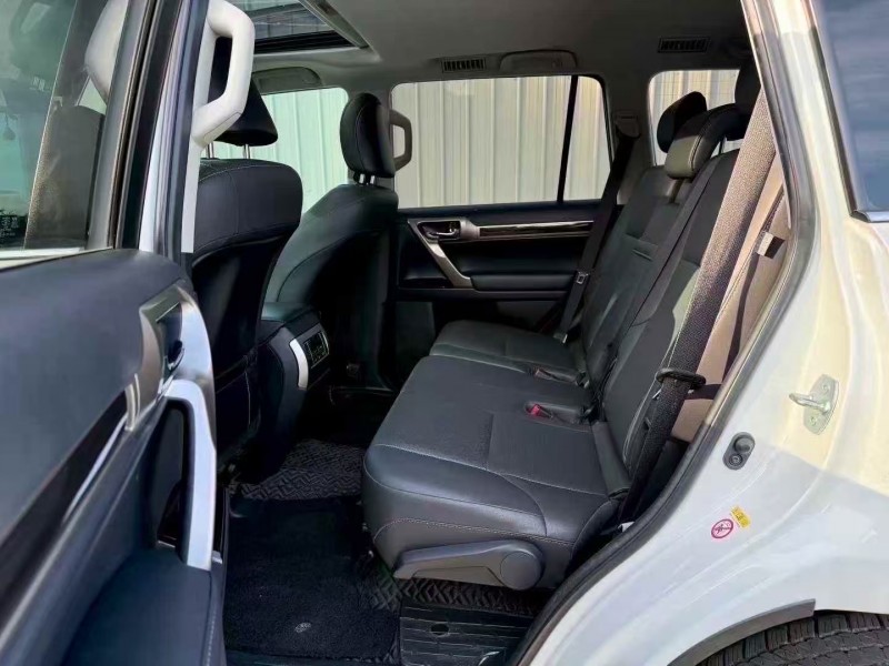 枣庄17年雷克萨斯GX6