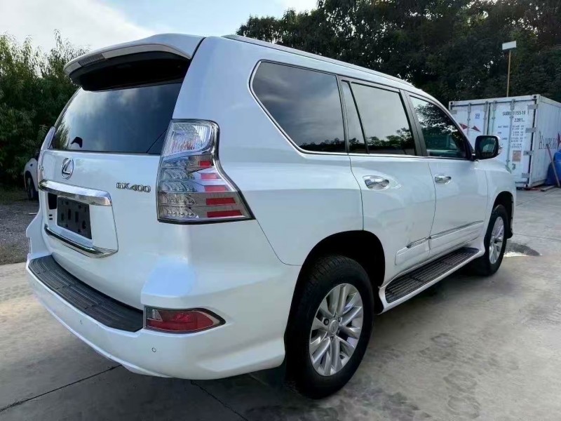 枣庄17年雷克萨斯GX8