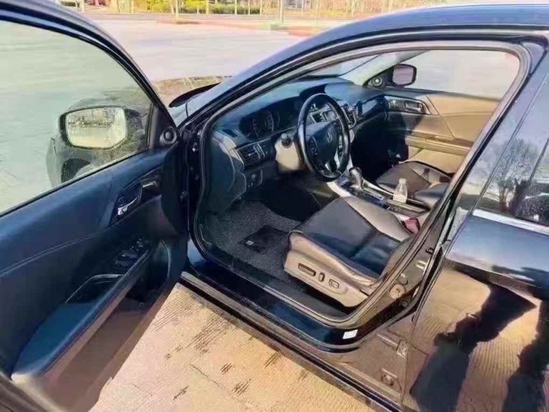 枣庄13年本田雅阁4