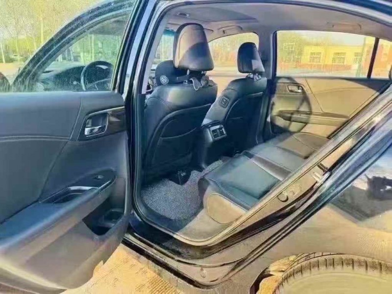 枣庄13年本田雅阁6