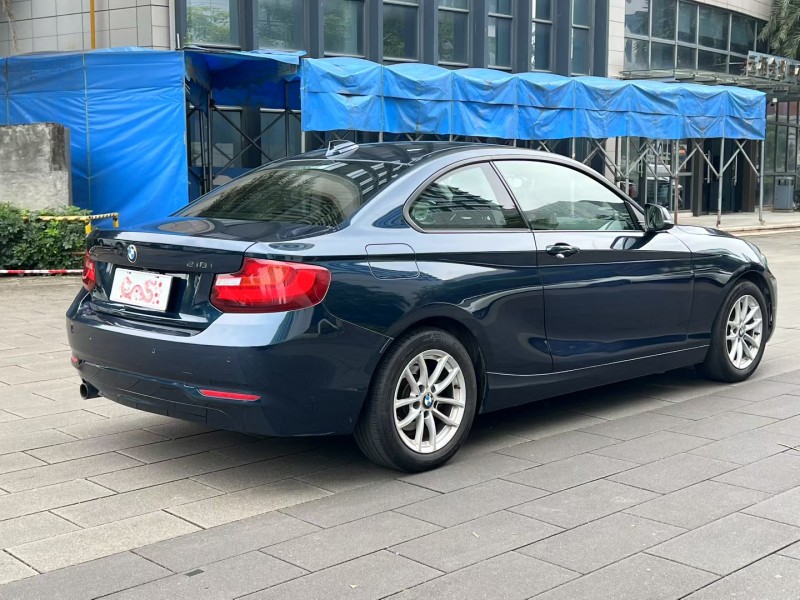 佛山17年宝马2系8