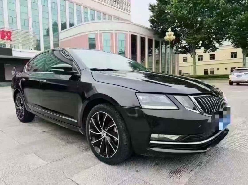 东营18年斯柯达明锐2