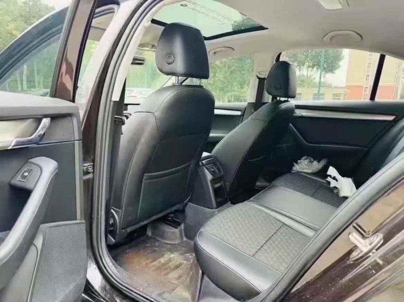 东营18年斯柯达明锐6