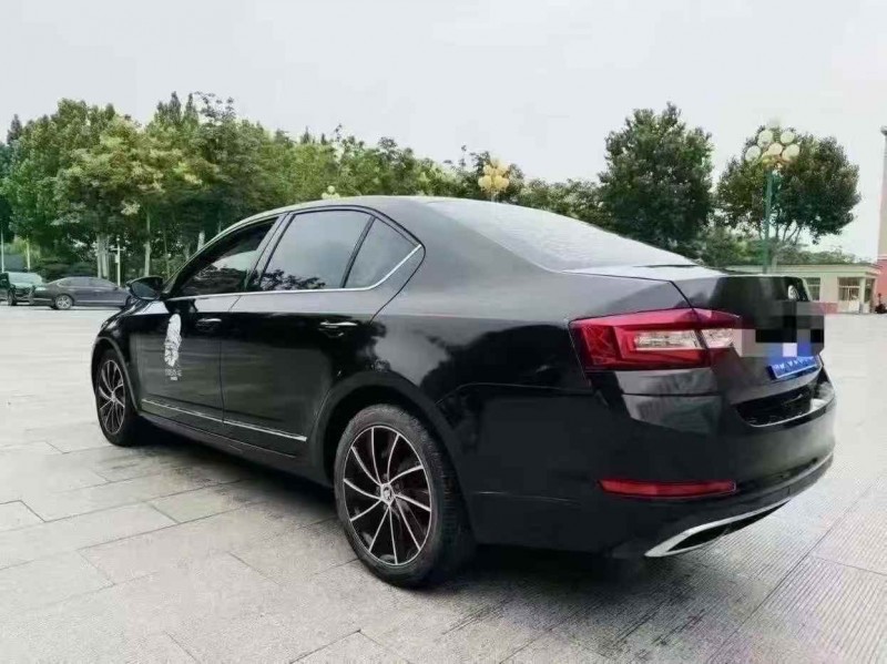 东营18年斯柯达明锐8