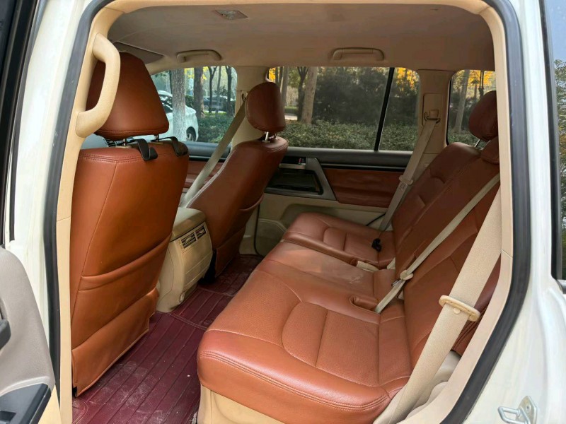 聊城16年丰田兰德酷路泽7