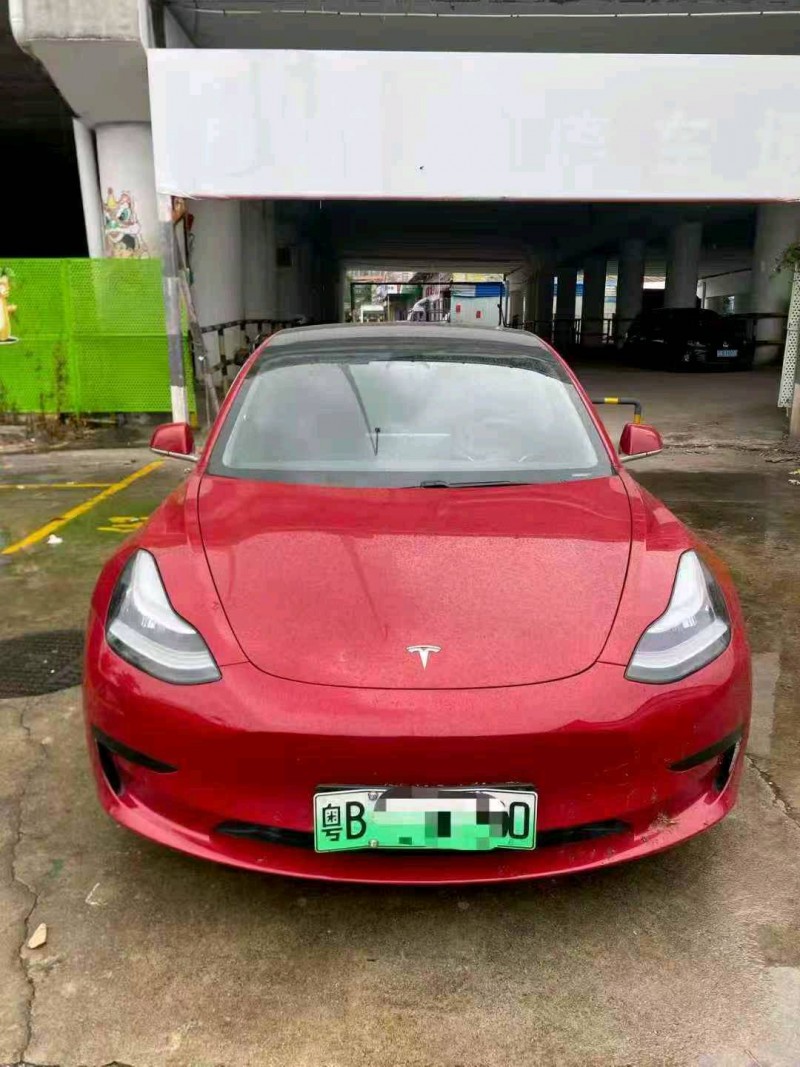 深圳20年特斯拉MODEL 31