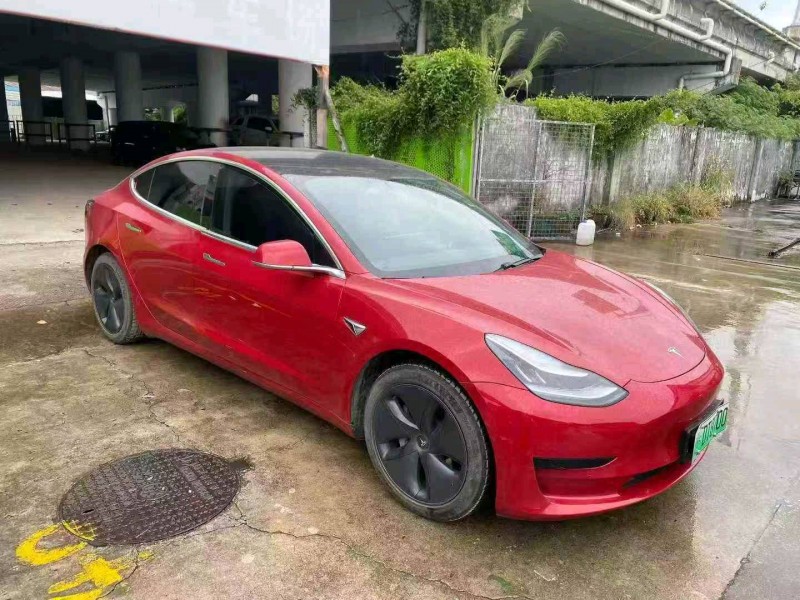 深圳20年特斯拉MODEL 32