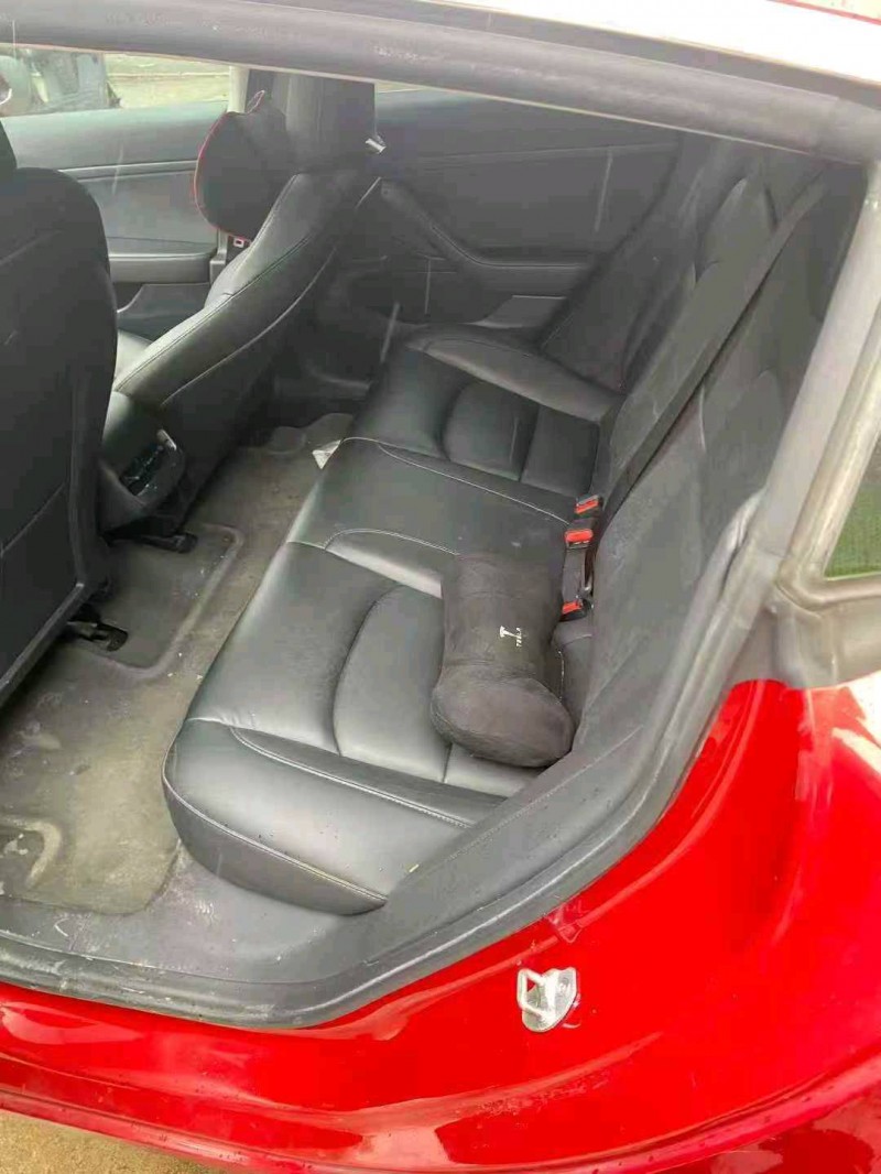 深圳20年特斯拉MODEL 35