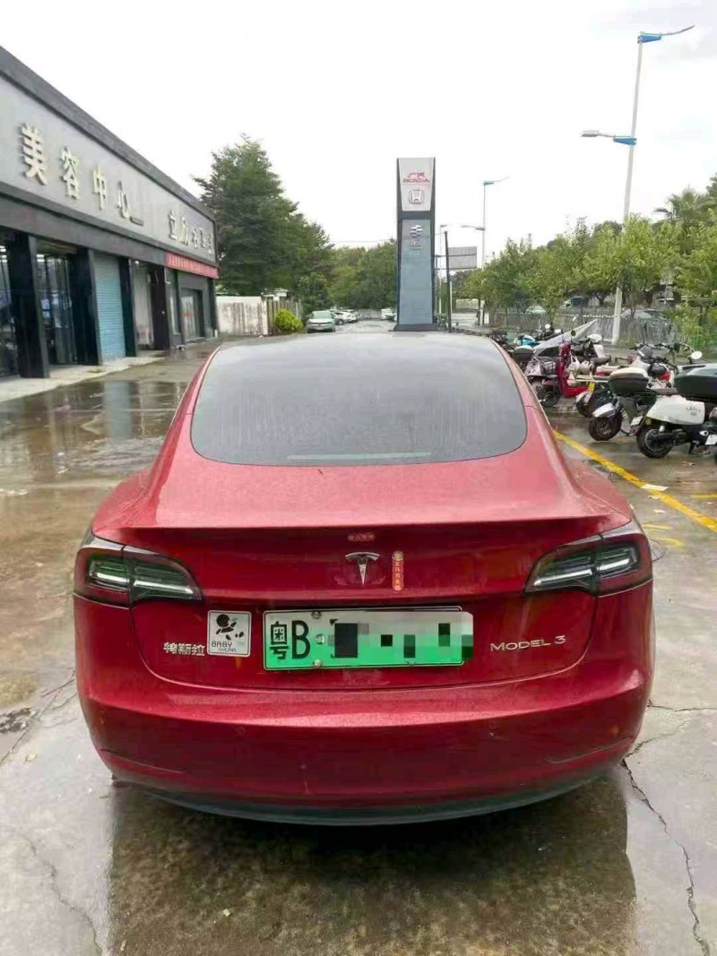 深圳20年特斯拉MODEL 37