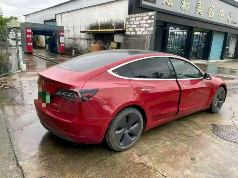 深圳20年特斯拉MODEL 38