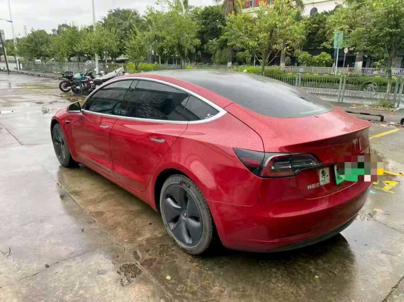 深圳20年特斯拉MODEL 39