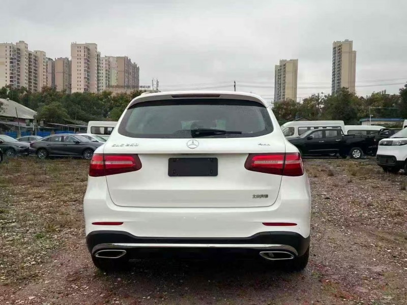 长沙19年奔驰GLC7