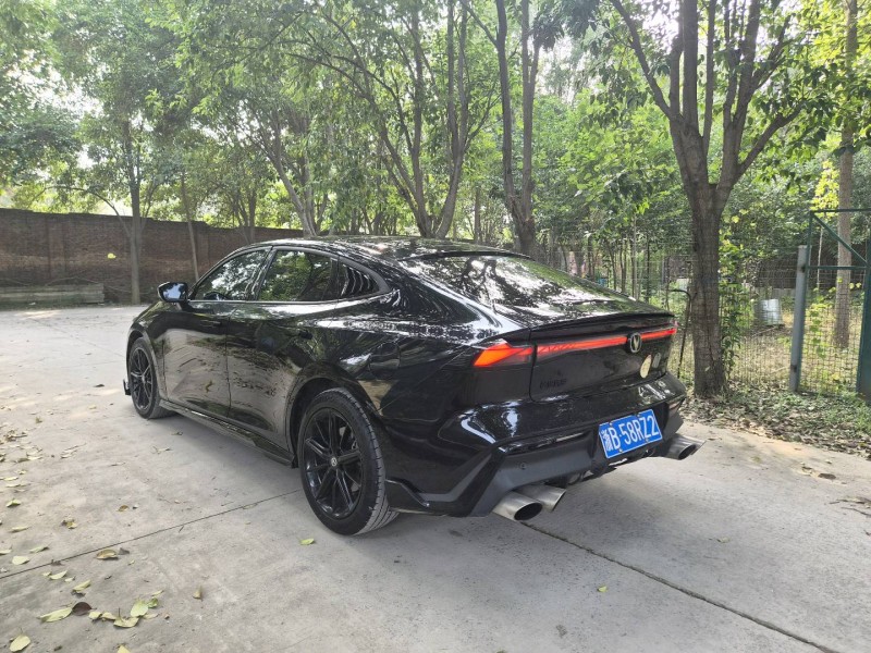 洛阳23年长安汽车UNI9