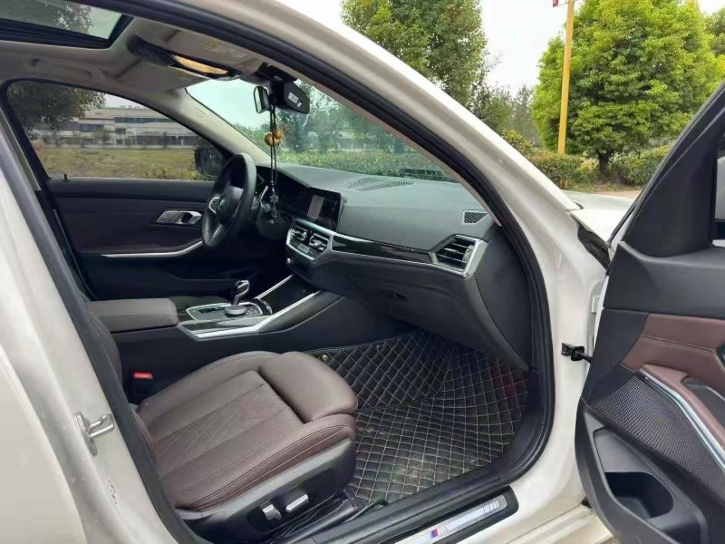 徐州21年宝马3系8