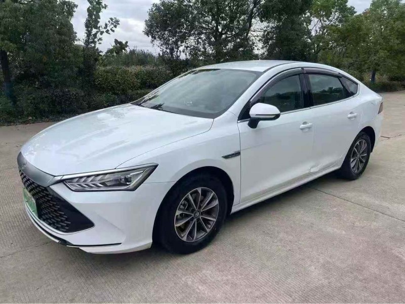 常州24年比亚迪驱逐舰2