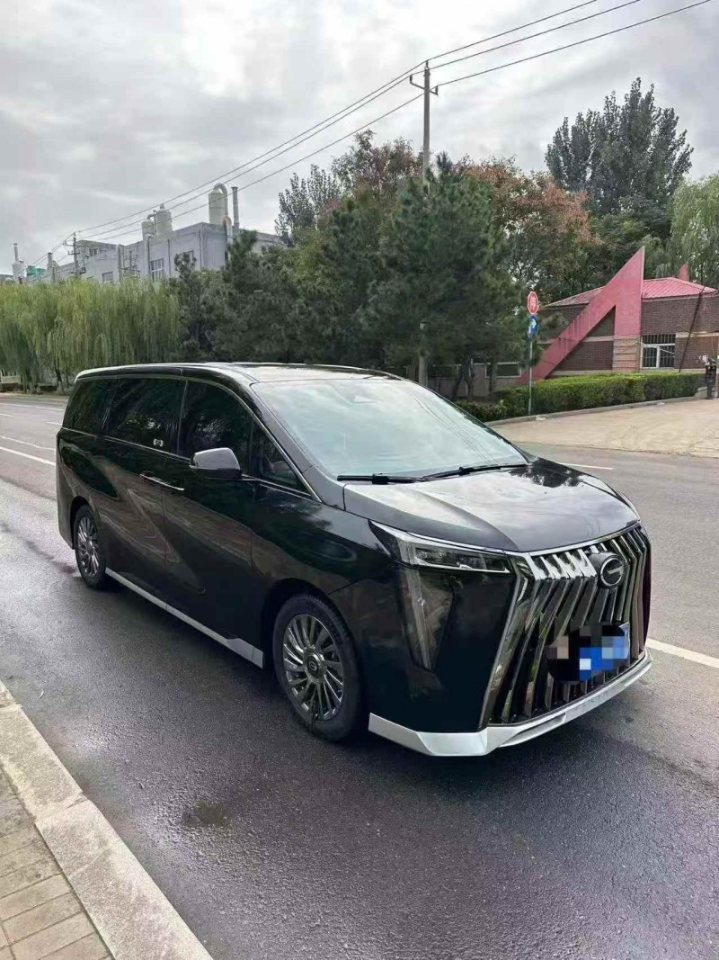 青岛23年传祺M82