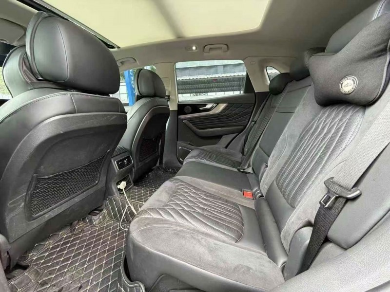 东莞21年红旗HS56