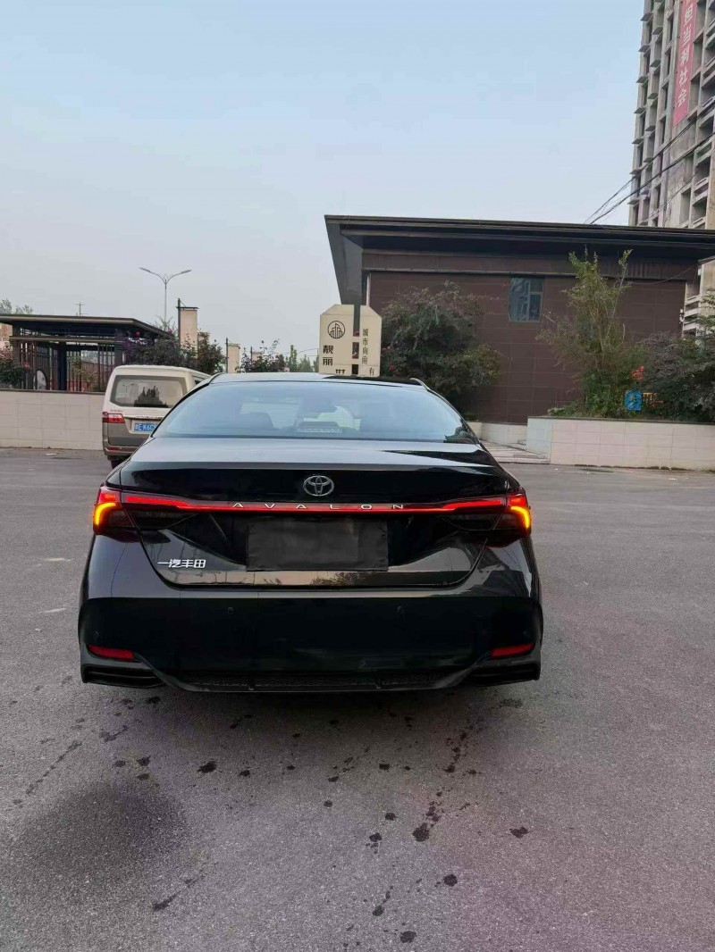 安阳25年丰田亚洲龙9