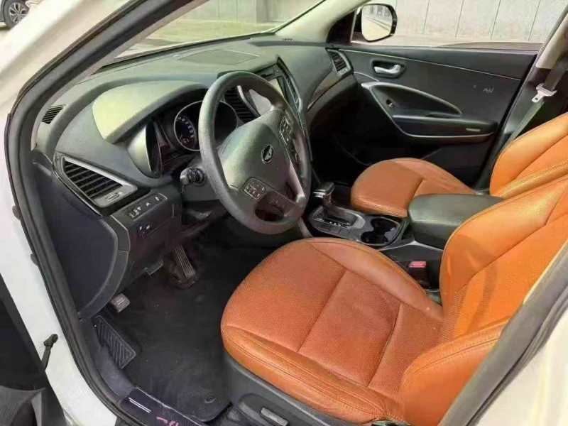 烟台16年现代格锐6