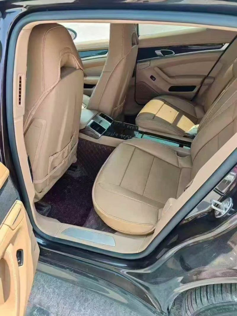 菏泽11年保时捷帕拉梅拉5