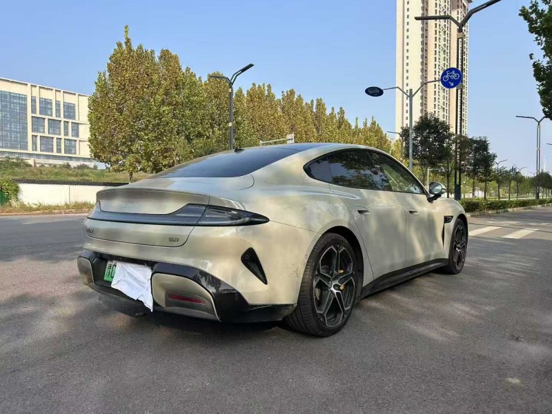 新乡24年小米SU79