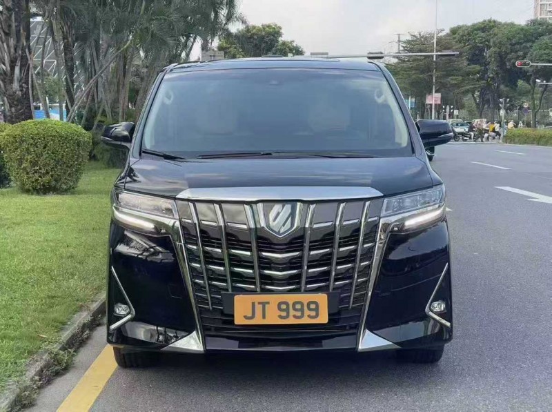 常州22年丰田埃尔法1