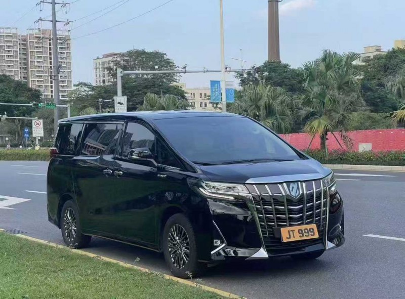 常州22年丰田埃尔法3