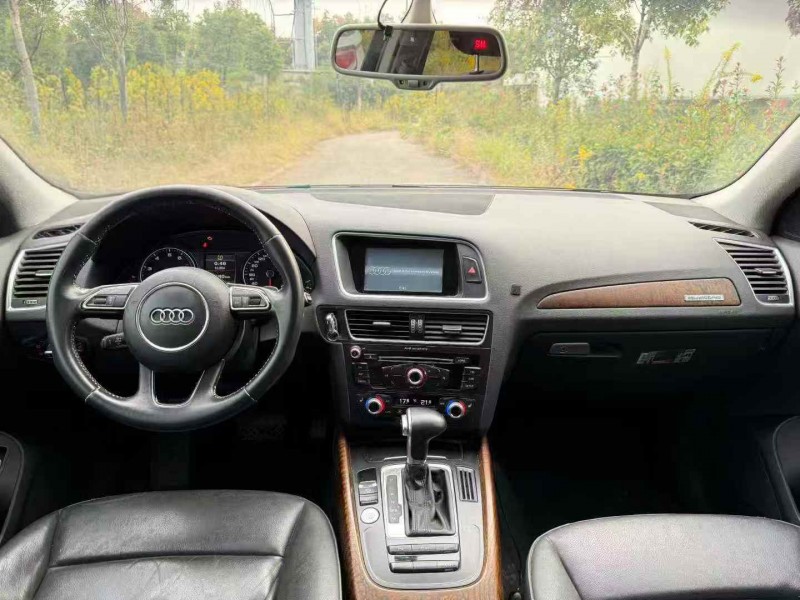 武汉17年奥迪Q55