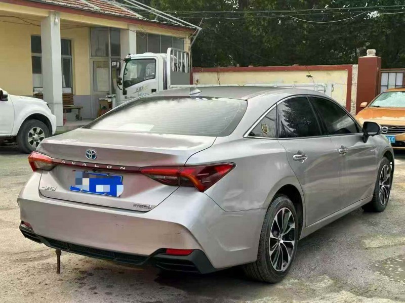 淄博23年丰田亚洲龙7