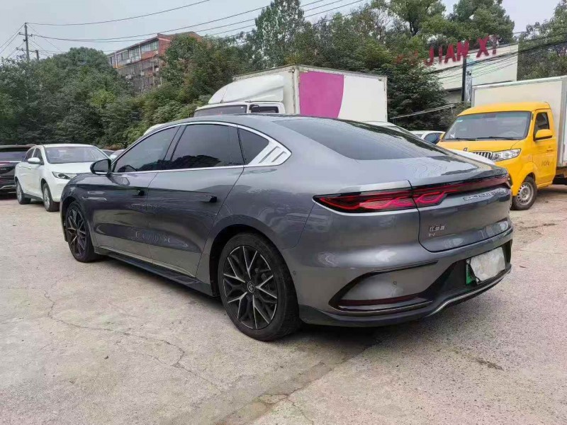 衡阳23年比亚迪汉8