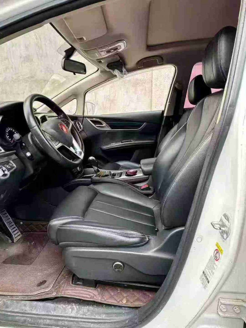 衢州17年比亚迪宋MAX4