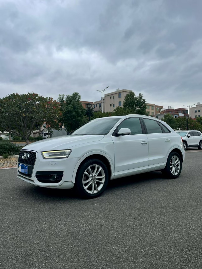 厦门13年奥迪Q32