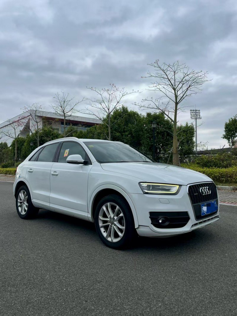 厦门13年奥迪Q33