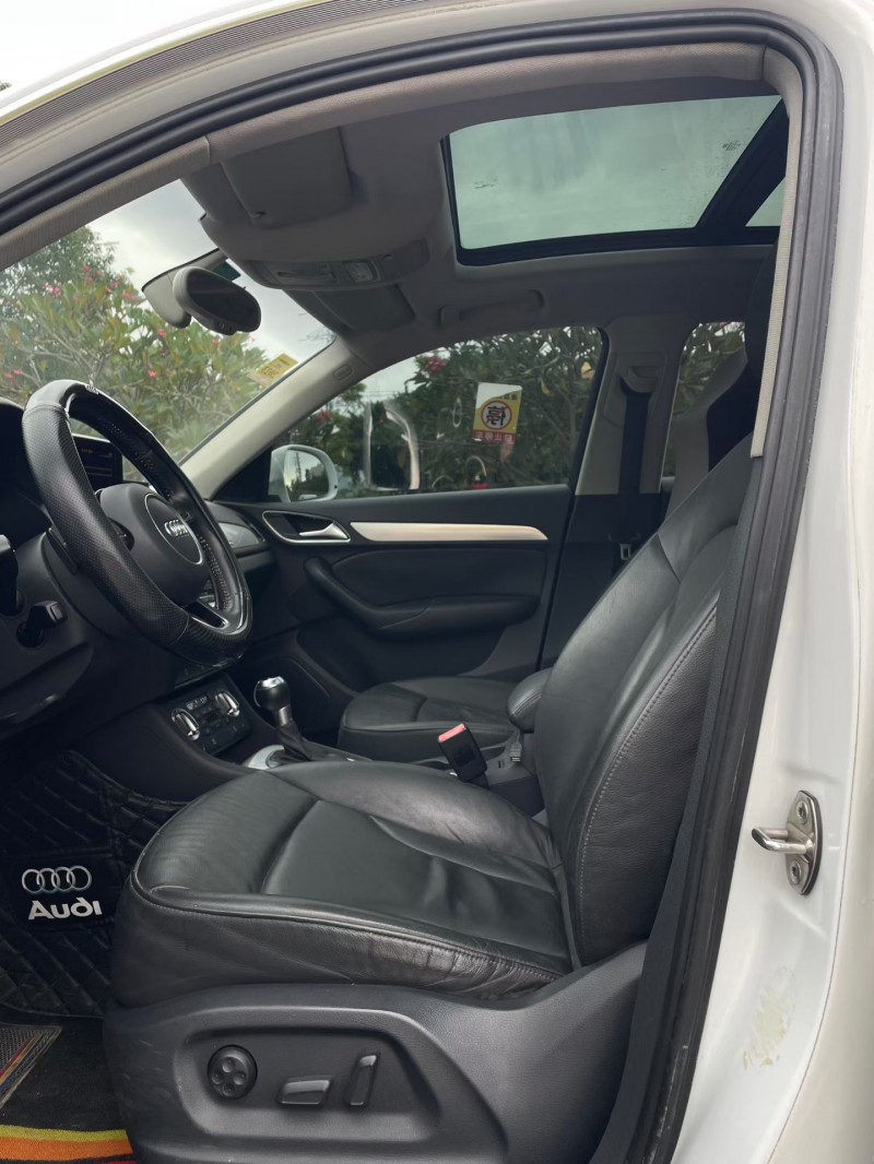 厦门13年奥迪Q34