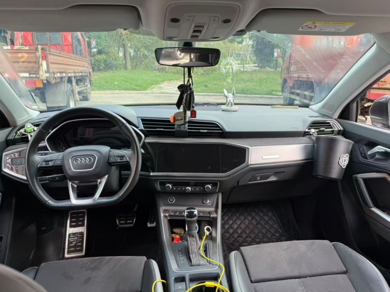 湖州22年奥迪Q36