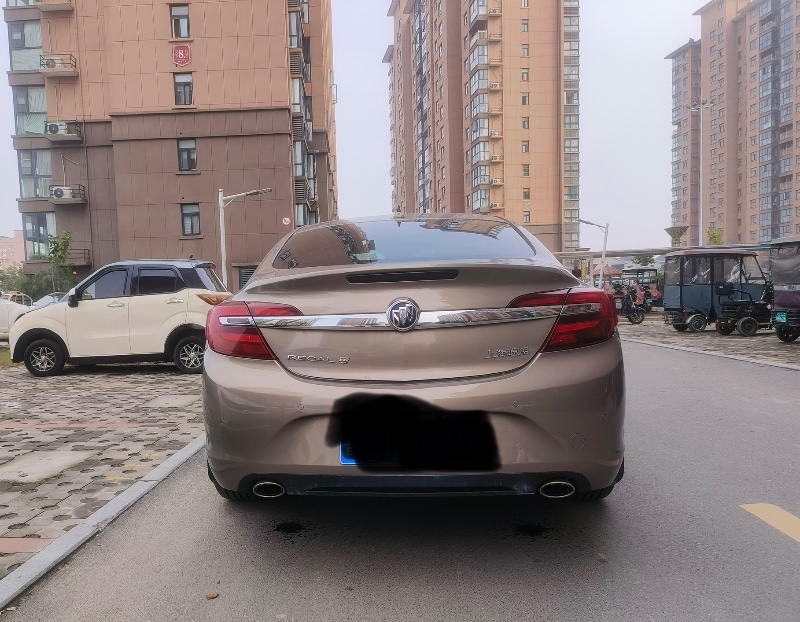 开封15年别克君威11