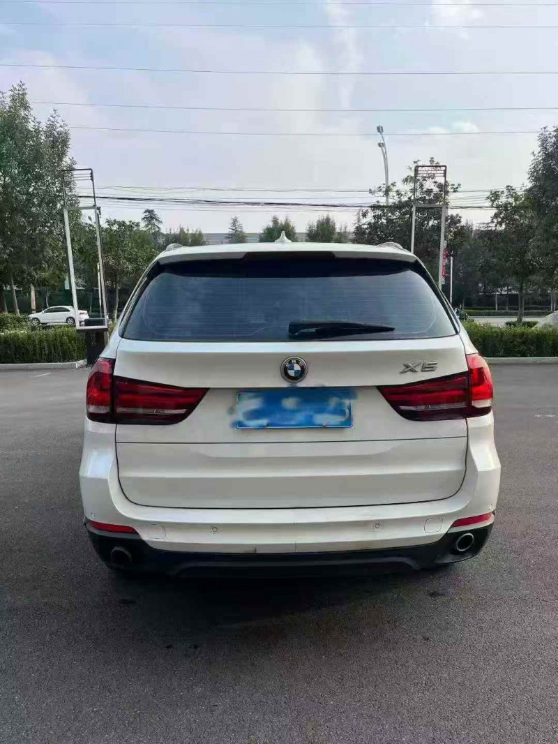 东营16年宝马X59