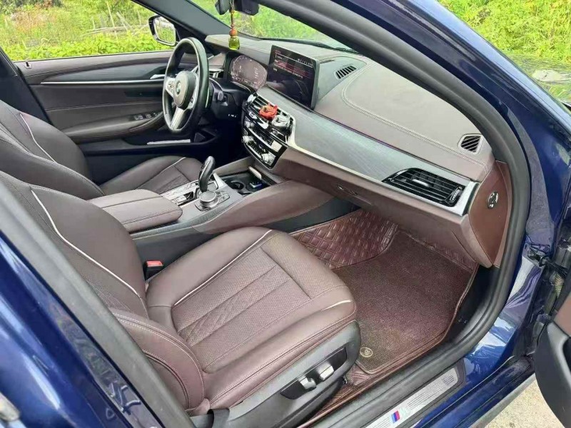 宁波21年宝马5系4