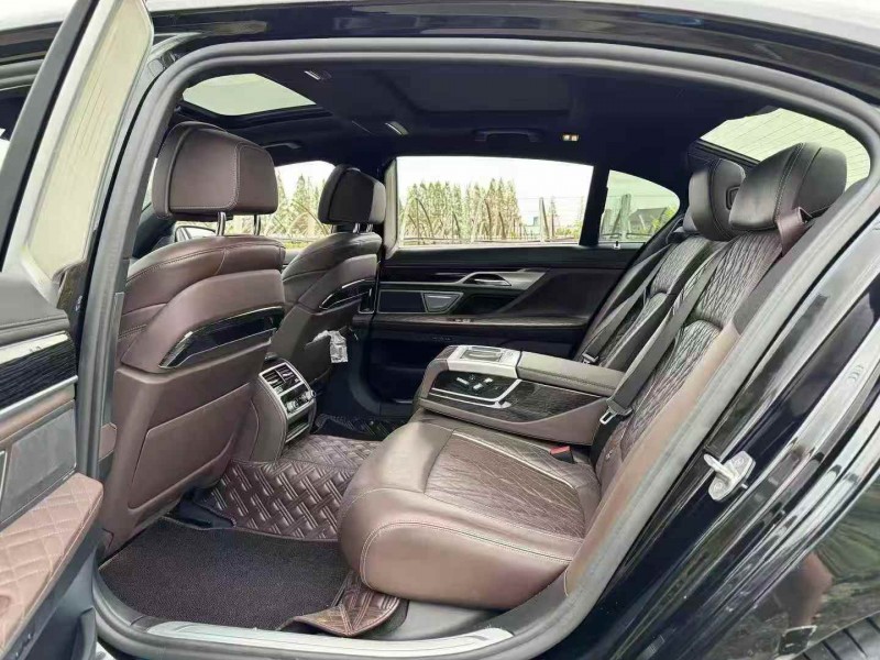 宁波19年宝马7系5