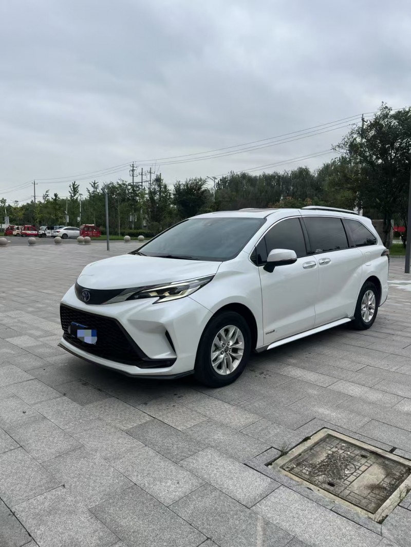 徐州23年丰田格瑞维亚3