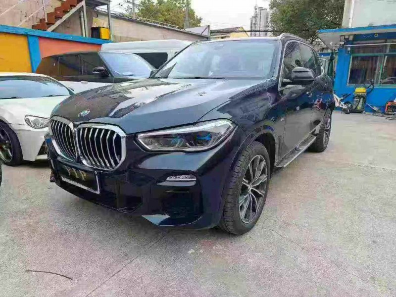 晋中20年宝马X52