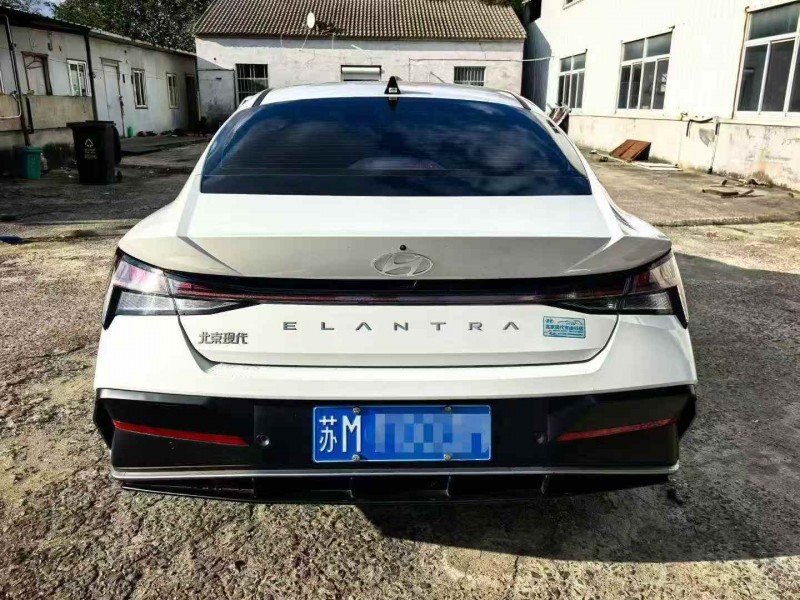 徐州25年现代伊兰特9