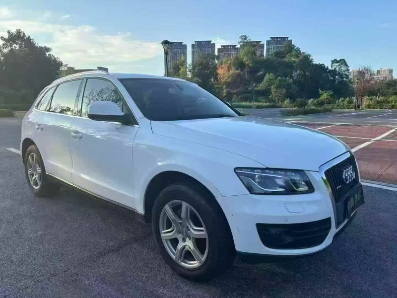 鹰潭12年奥迪Q52