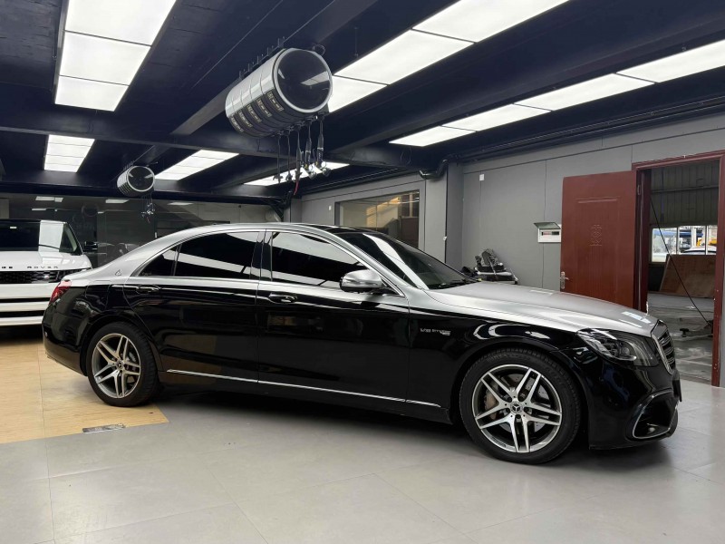 九江16年奔驰迈巴赫S级3